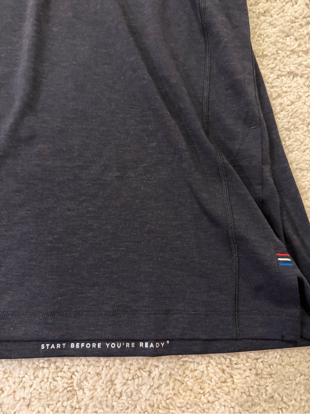 Peloton Men's black Short-Sleeve Logo Tee NET - Picture 3 of 5